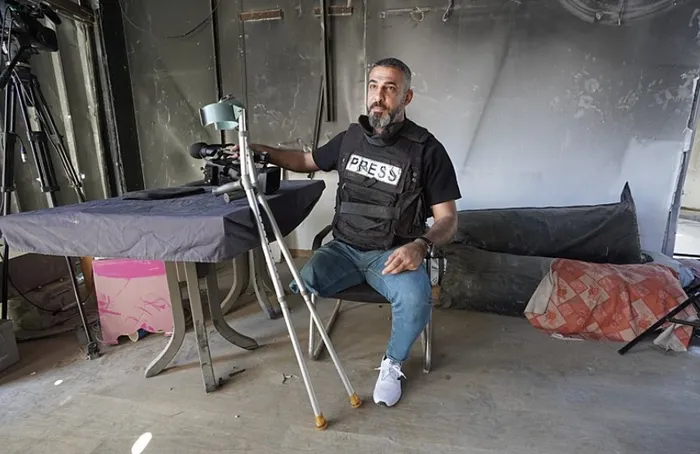 zehirli-bombalarla-dunyanin-gozunun-onunde-soykirim-gazzede-hem-yasam-hem-gelecek-hedef-aliniyor-1746342968979.jpg Gazze Şeridi (AA)