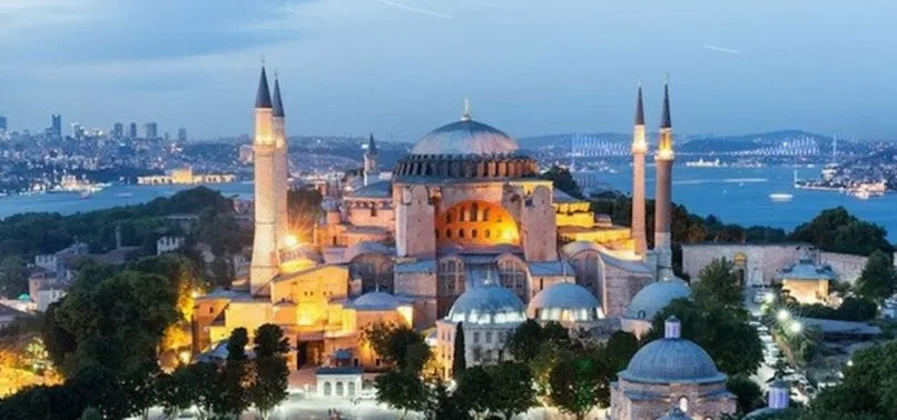 ayasofya cami ibadete acildi mi