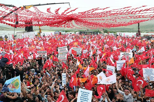 baskan-erdogandan-malatyada-onemli-aciklamalar-bay-bay-kemal-talimati-kandilden-aliyor-1684853731966.jpg Başkan Erdoğan'dan Malatya'da önemli açıklamalar! "Bay Bay Kemal talimatı Kandil'den alıyor" - 10