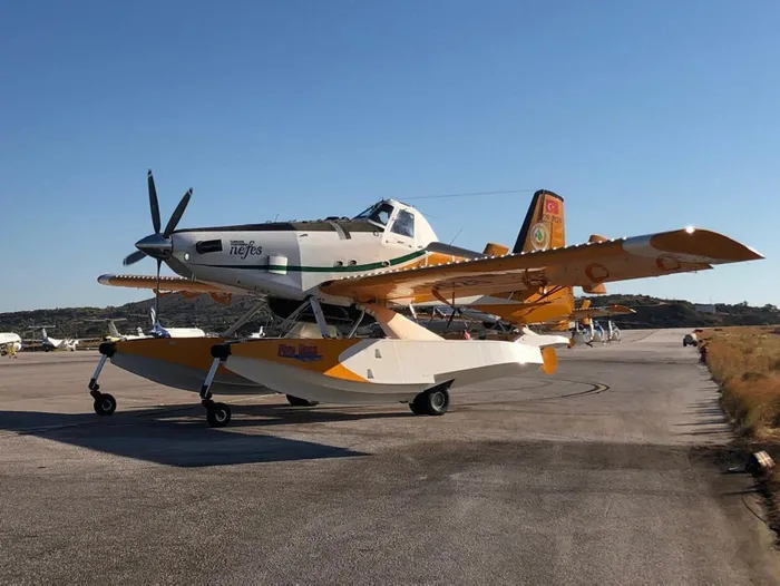 Türkiye'den Yunanistan'a gönderilen uçaklar ve helikopter
