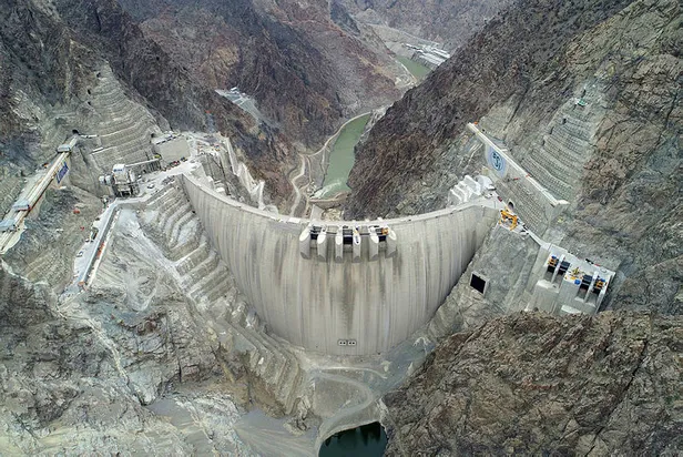 yusufeli-baraji-ozellikleri-yusufeli-baraji-hangi-akarsu-uzerindedir-turkiyenin-en-buyuk-baraji-yuksekligi-kac-1669118177484.jpg YUSUFELİ BARAJI ÖZELLİKLERİ: Yusufeli Barajı hangi akarsu üzerindedir? Türkiye'nin en büyük barajı yüksekliği kaç metre? - 4