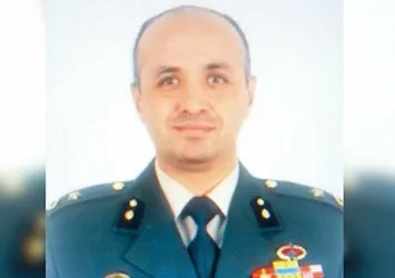 FETÖ'cü Binbaşı Fevzi Öztürk'ün aramaları ortaya çıktı! 17 terörist ile temasa geçmiş