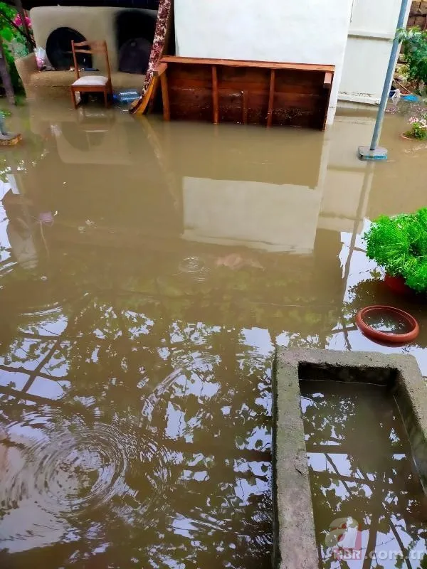 Şile'yi sağanak vurdu: Dereler taştı! Mahalle sular altında kaldı 8