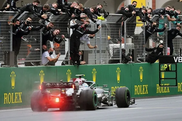 formula-1-2022-turkiye-gp-yapilacak-mi-f1-turkiye-gp-bu-yil-olacak-mi-1645793221096.jpg Formula 1 2022 Türkiye GP yapılacak mı? F1 Türkiye GP bu yıl olacak mı? - 2