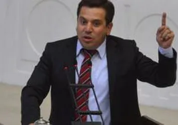 BDP'li vekilden polise tokat!