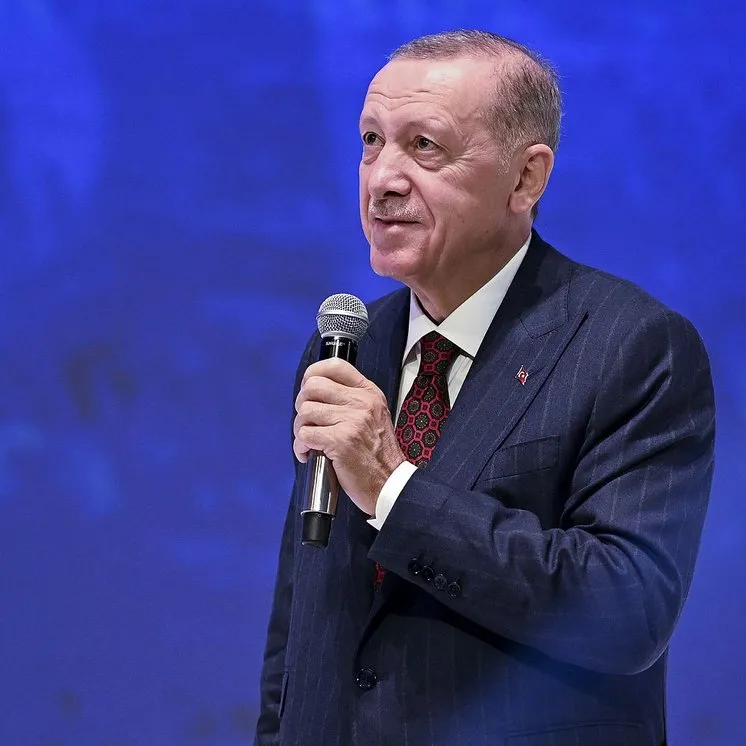 AK Parti’de başkan yeniden Erdoğan!