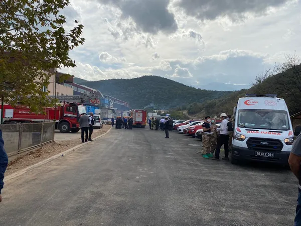 Son dakika | Bursa'da fabrika patlaması! 1 kişi öldü 6 işçi yaralandı - 2