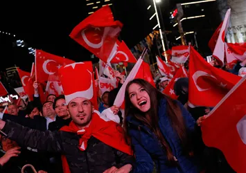 Bahçeli'nin memleketinde 'Evet' coşkusu