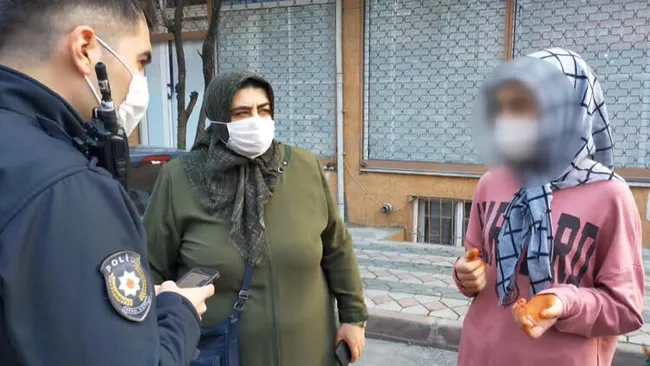 İstanbul’da 15 yaşındaki genç kızı boğazına bıçak dayayıp kaçırmaya çalıştı - 5