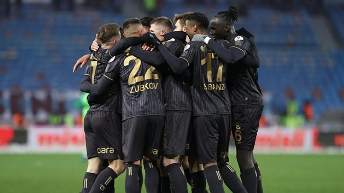 Trabzon'da gol düellosu! Fırtına Gaziantep FK'yı mağlup etti