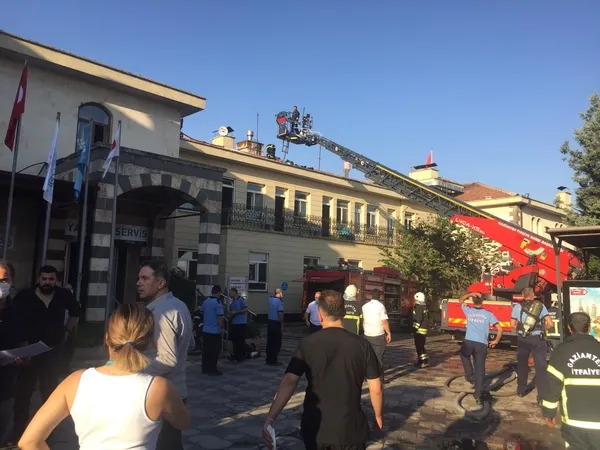 Son dakika | Gaziantep'te özel bir hastanede yangın çıktı! - 2