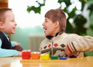 Serebral Palsi için ilk 5 yaş önemli! Serebral Palsi (Beyin Felci) genetik mi, tanısı nasıl konulur, tedavisi nedir?