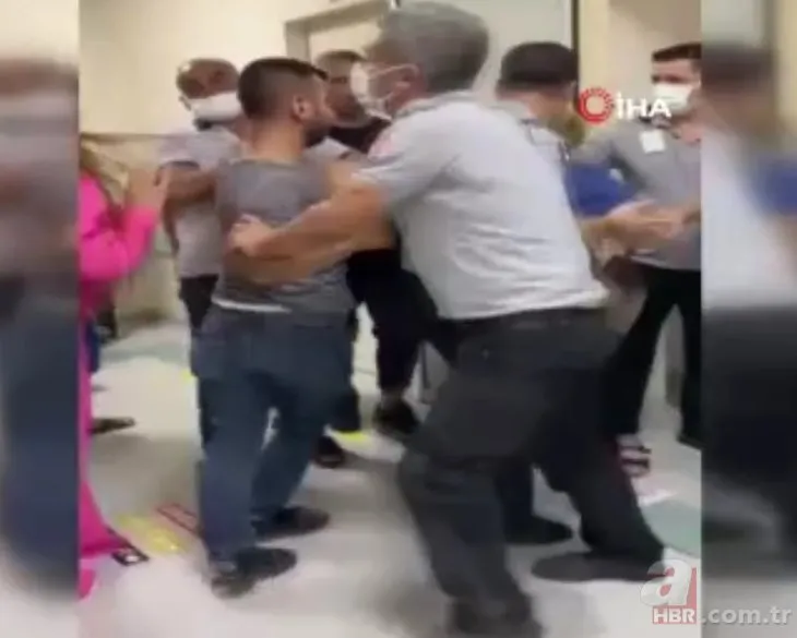 Adana Çukurova Devlet Hastanesi acil servisinde kadınların saç-baş kavgası kamerada