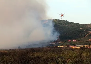 Tuzla'da askeri alandaki yangın