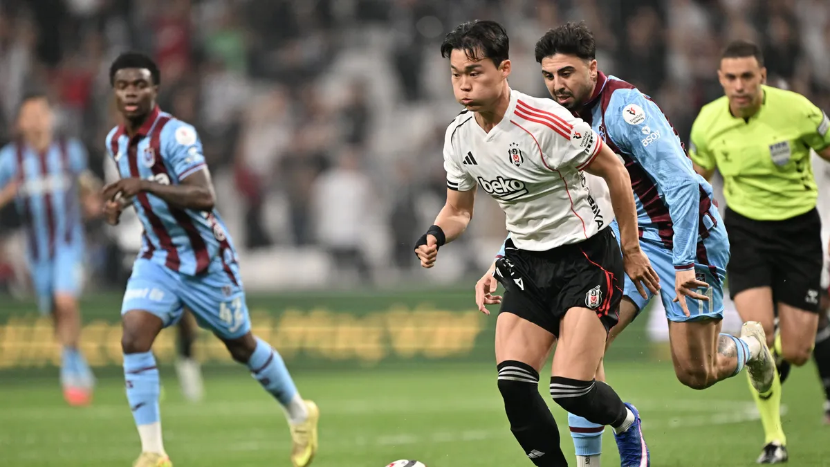 Dolmabahçe'de fırtına koptu! Trabzonspor Beşiktaş'ı 2 golle geçti