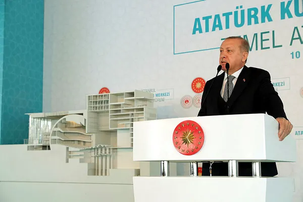 Son dakika: Başkan Erdoğan: AKM vatan ve millet düşmanlarına verilmiş en güzel cevap olacaktır!