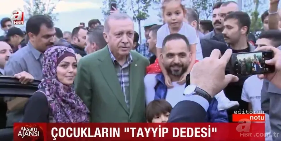 Başkan Erdoğan'ın vatandaşlarla renkli anları: Gittiği her yerde yoğun ilgiyle karşılandı 14