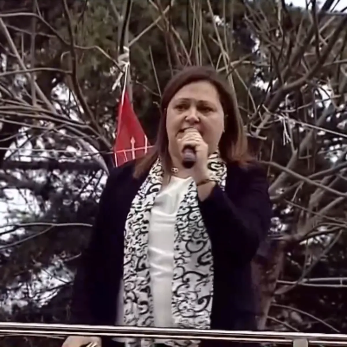 Burcu Köksal AK Parti'ye mi geçiyor?