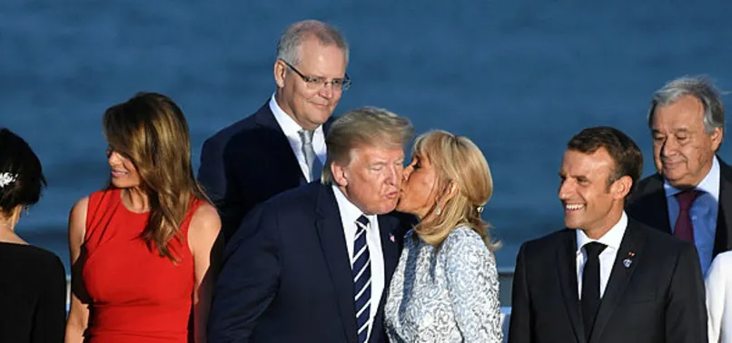 G7 Zirvesi'ne damga vuran fotoğraf! Macron'un eşi Brigitte Trump’ı böyle öptü...