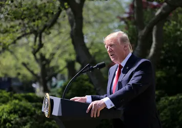 Trump: Kuzey Kore belasını arıyor