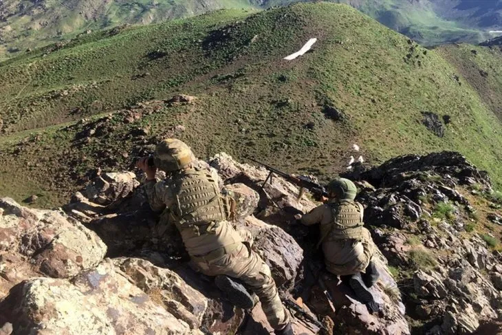 Kuzey Irak'a yapılan kara ve hava harekatından yeni fotoğraflar