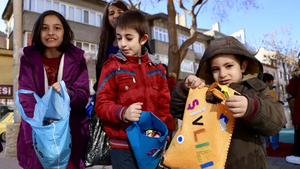 sivlilik-nedir-ne-zaman-kutlanir-konya-sivlilik-gelenegi-kutlama-etkinlikleri-neler-1674752087747.jpg Şivlilik nedir, ne zaman kutlanır? Konya Şivlilik geleneği kutlama etkinlikleri neler? - 3