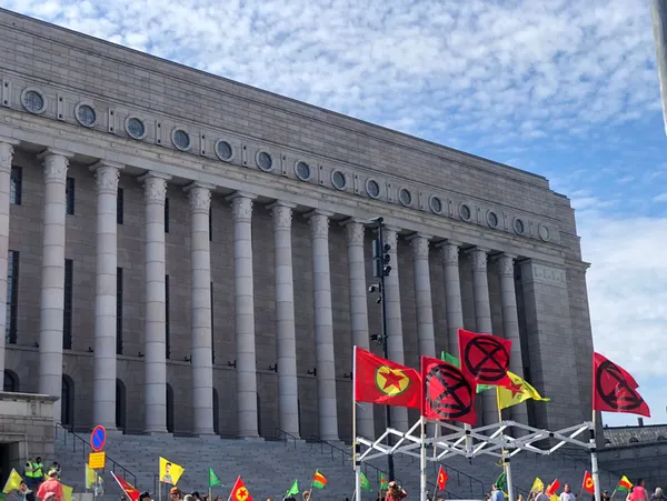 AB kendi raporunda itiraf etti: Avrupa PKK’yı beslemeyi sürdürüyor