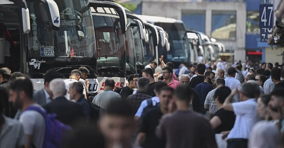 Otobüs firmalarından bayram fırsatçılığı
