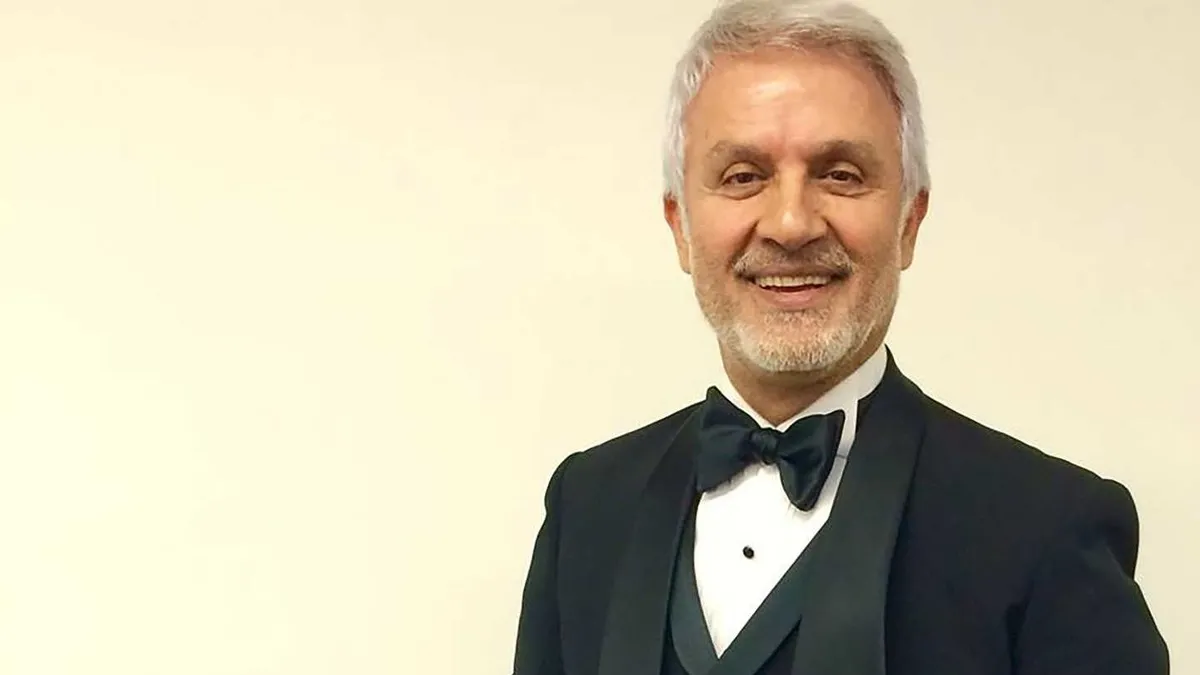 Usta oyuncu Talat Bulut: "Bu meslek tazelenerek yapılabilir"