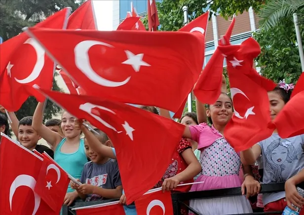 30 Ağustos Zafer Bayramı toplu taşıma ücretsiz mi? Pazartesi günü İETT, otobüsler, metrobüs, metro bedava mı? - 7