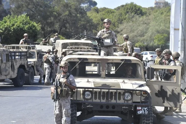 Lübnan’da ordu sokağa indi! Kurşun sesleri dinmiyor! Kanlı çatışma