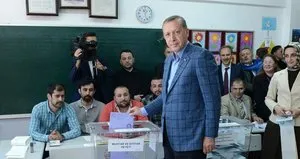 Türkiye referanduma gidiyor