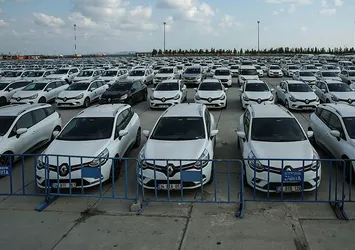 Yenikapı'daki lüks araç şovunun gerçek yüzü