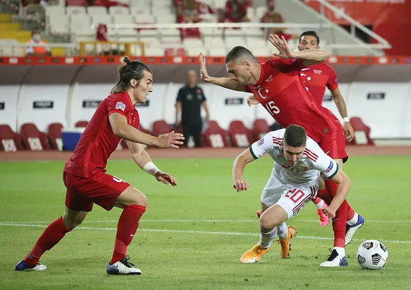 Şenol Güneş'ten Macaristan maçı açıklaması: Takım olarak iyi oynayamadık - 2