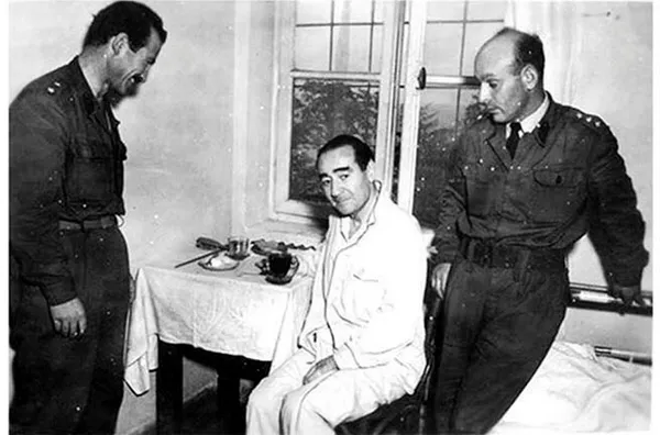 Merhum Başbakan Adnan Menderes’in idam edilmeden önce son sözü ne oldu? Neden pijama ile fotoğraf çektirildi? 17 Eylül 1961 günü yaşananlar...