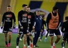 Futbolcular Filistin için tek yürek oldu!