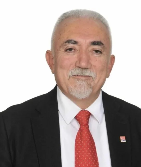 CHP’li belediyelerde tepki çeken akraba atamaları! Son bomba Sarıyer’den! CHP yandaşı Can Ataklı bile isyan etti: Olur mu lan öyle şey?