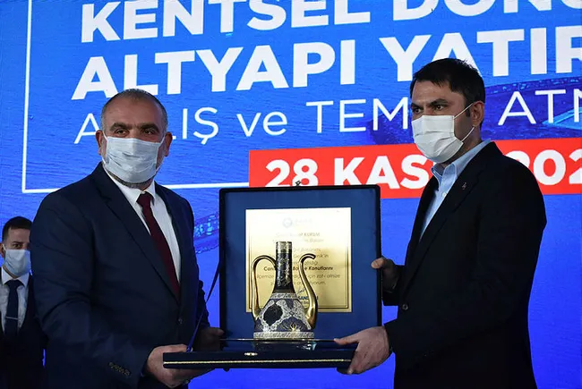 Bakan Kurum: 1,5 milyon konutu dönüştürmek için canla başla çalışıyoruz