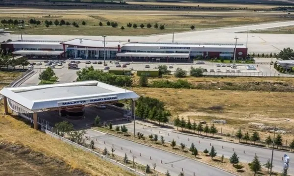 DHMİ Malatya Erhaç Havalimanı yıkıldı mı, ne oldu? Malatya Havalimanı kapandı mı, uçak seferleri iptal mi? MALATYA DEPREM SON DURUM!