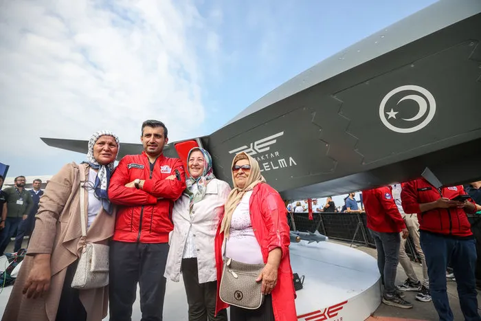 selcuk-bayraktar-dunyada-sihalarla-kazanilan-ilk-savasi-turk-ordulari-kazandi-1666969017138.jpg Selçuk Bayraktar: Dünyada SİHA'larla kazanılan ilk savaşı Türk orduları kazandı