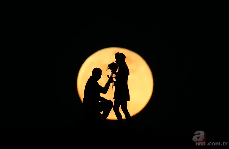 'Süper Kanlı Mavi Ay Tutulması' görsel şölen oluşturdu 8