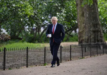 Corona virüse yakalanmıştı! Boris Johnson'dan 'her şey yolunda' mesajı...