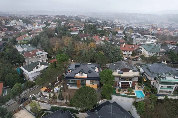 Bu matematik tutmuyor Özgür Bey! 73 bin TL gelirle milyonluk mal varlığı