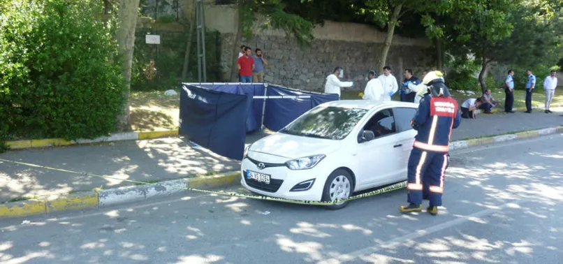 3 gündür kayıp olan genç otomobilde ölü bulundu