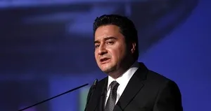 Babacan CHP’den koparabildiğini kopardı!