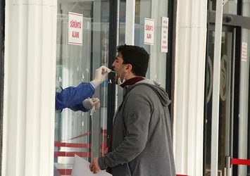 Diyarbakır'da vaka sayıları düşüyor! Sokağa çıkma kısıtlaması sonuç vermeye başladı