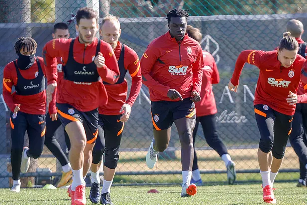 alanyaspor-galatasaray-maci-ne-zaman-saat-kacta-super-lig-24-hafta-alanyaspor-gs-maci-ilk-11ler-belli-oldu-mu-1644129565790.jpg Alanyaspor Galatasaray maçı ne zaman, saat kaçta? Süper Lig 24. hafta Alanyaspor GS maçı ilk 11'ler belli oldu mu? - 2