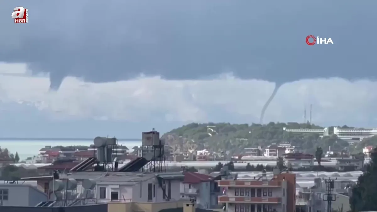 Alanya'da dev hortum kamerada