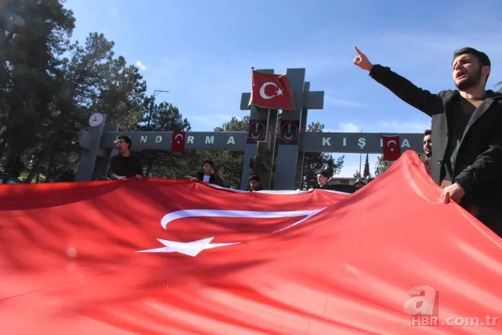 Türkiye Mehmetçik için tek yürek oldu! Her yer Türk bayrağıyla donatıldı