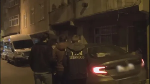 son-dakika-istanbulda-pkk-operasyonu-2-kritik-isim-yakalandi-1641795785499.jpg SON DAKİKA! İstanbul'da PKK operasyonu! 2 kritik isim yakalandı - 3